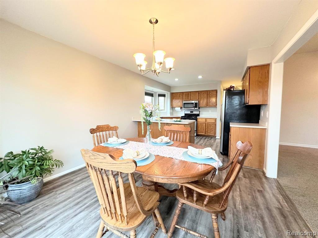 54795 BRADSHAW Drive, New Baltimore, MI 48047 — Photo 18
