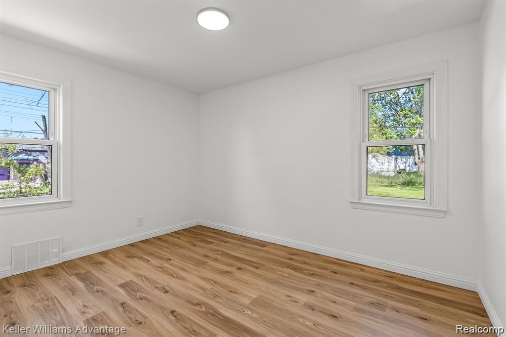 20558 Oakfield Street, Detroit, MI 48235 — Photo 11