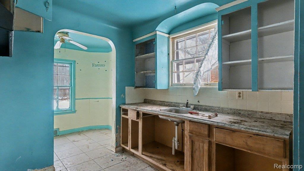 5985 Woodhall Street, Detroit, MI 48224 — Photo 7