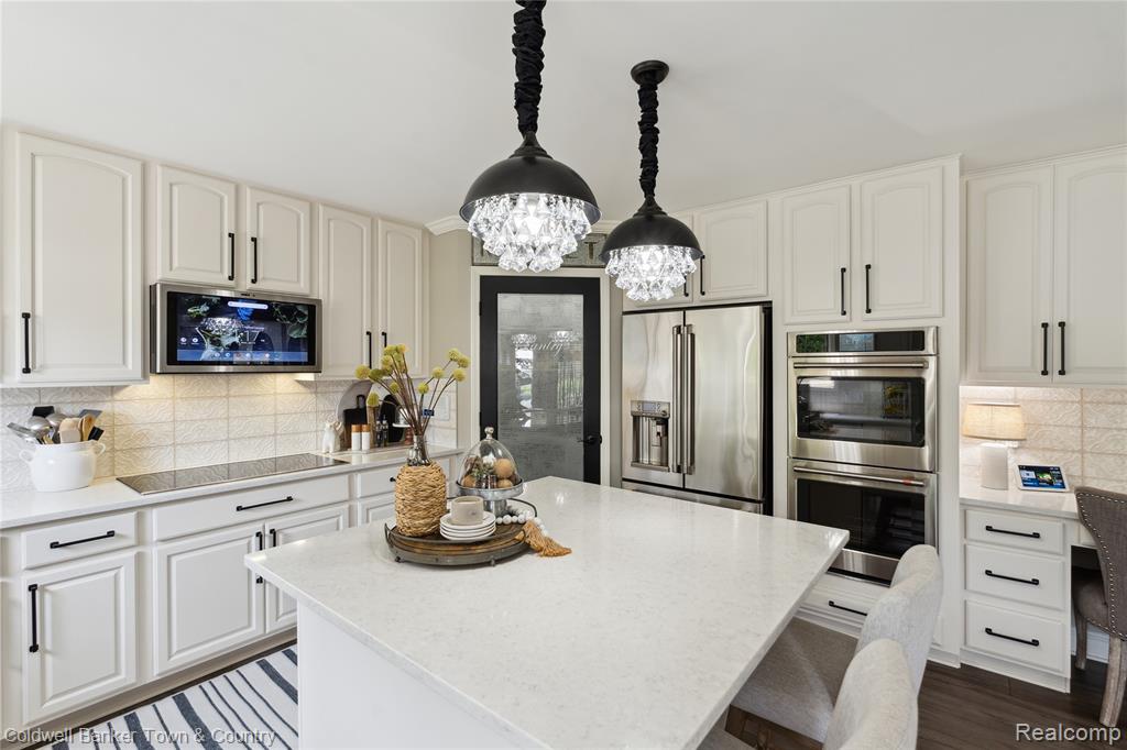 324 Nairn Circle, Highland, MI — Photo 15