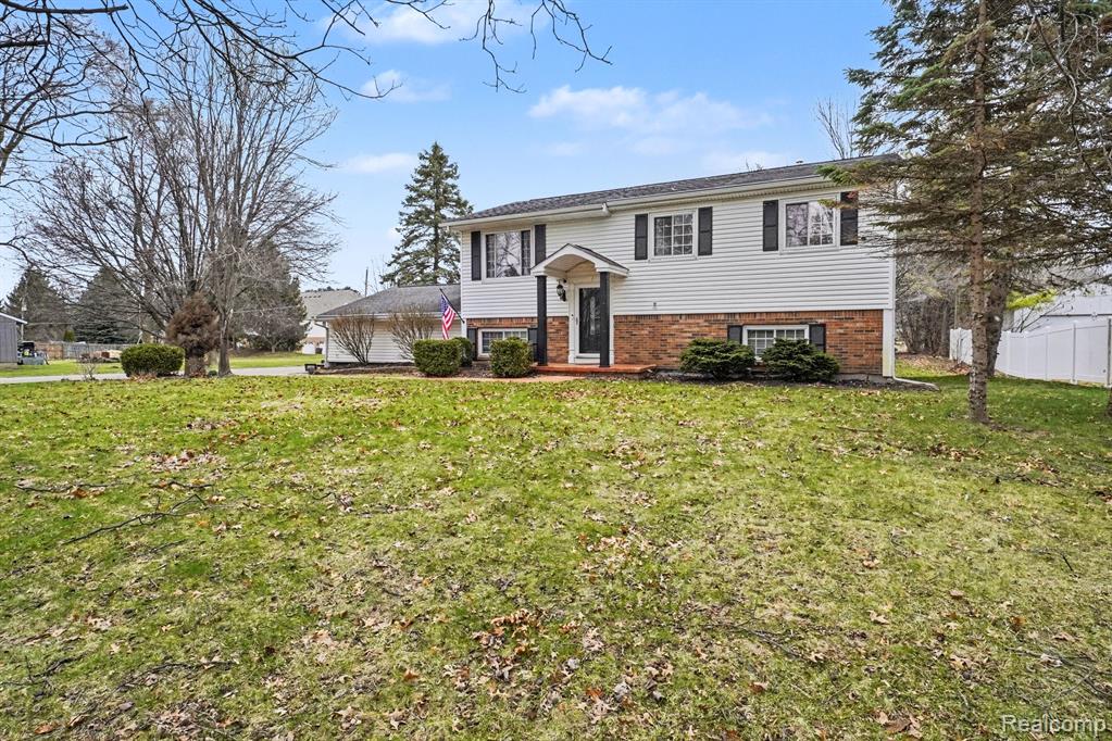 1784 Byron Road, Howell, MI 48855 — Photo 33