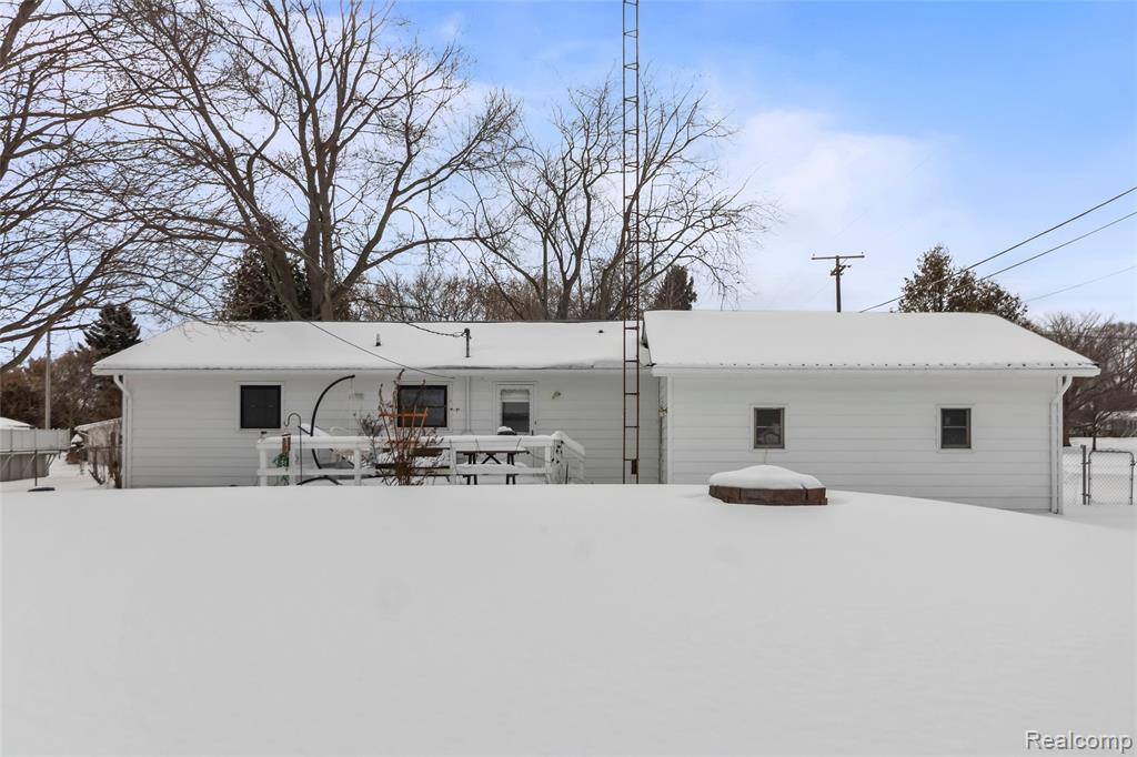 7225 Meadow Lane, Lexington, MI 48450 — Photo 21