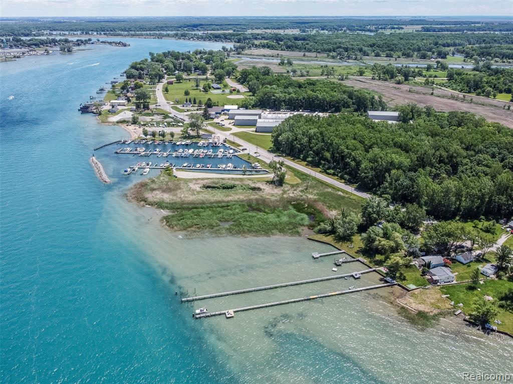 2100 N Channel Drive, MI 48028 — Photo 9