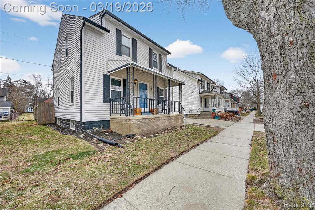 33 Ferrin Place, Mount Clemens, MI 48043 — Photo 5