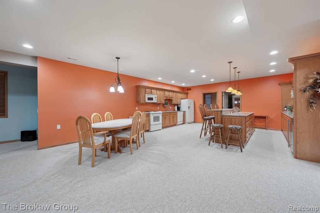 9398 Highland Court, Davison, MI 48423 — Photo 38