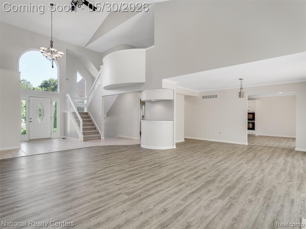 47245 N Pointe Drive, Canton, MI 48187 — Photo 9