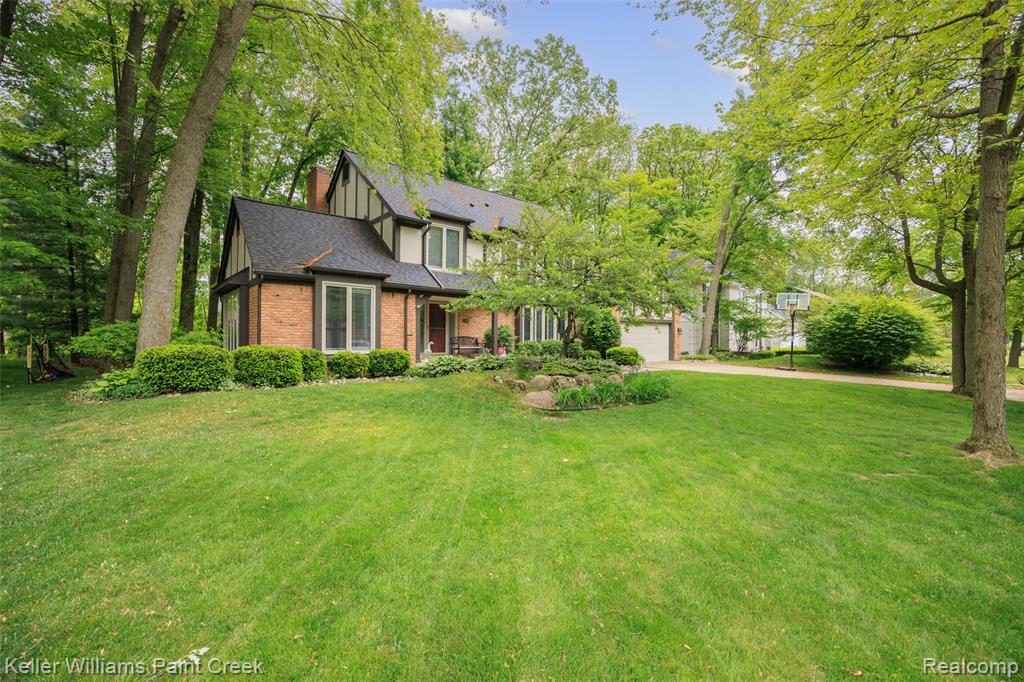 53362 Robinhood Drive, Shelby Twp, MI 48315 — Photo 2