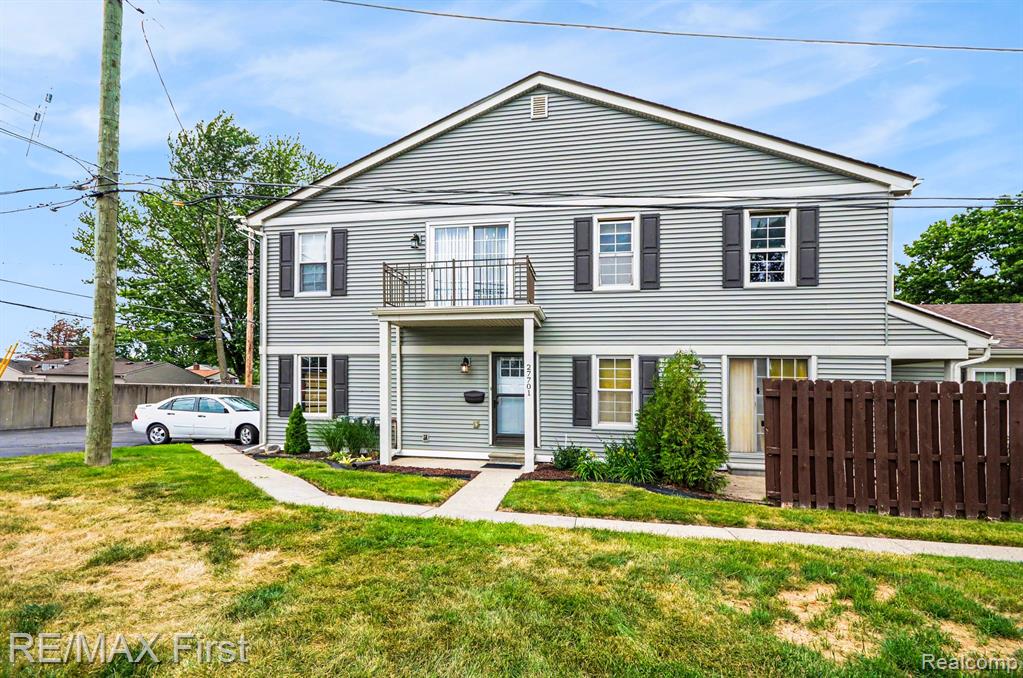 27701 Roy Street, Saint Clair Shores, MI 48081