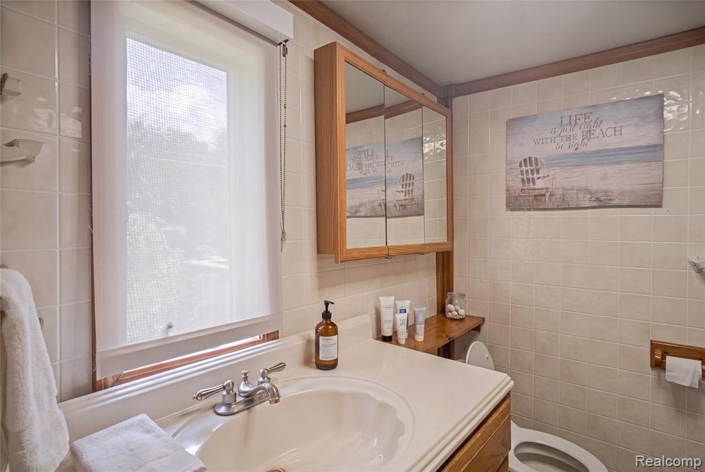 10075 Graham Drive, Clarkston, MI 48348 — Photo 22