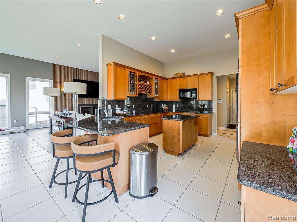 6310 Branford Drive, West Bloomfield, MI — Photo 17