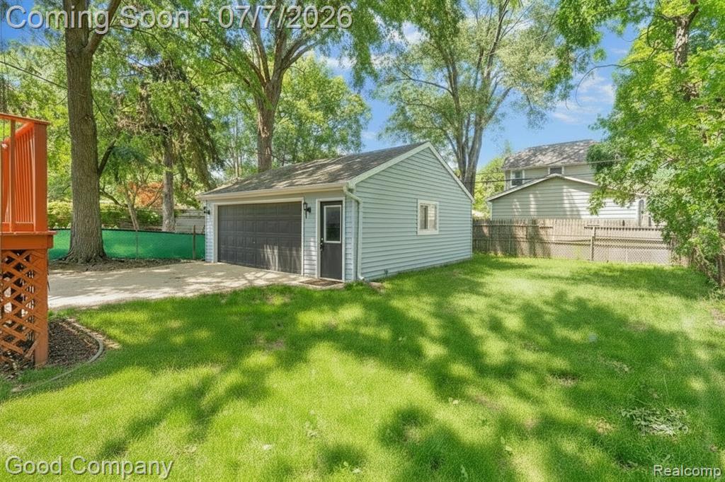 407 E Maryland Avenue, Royal Oak, MI 48067 — Photo 23