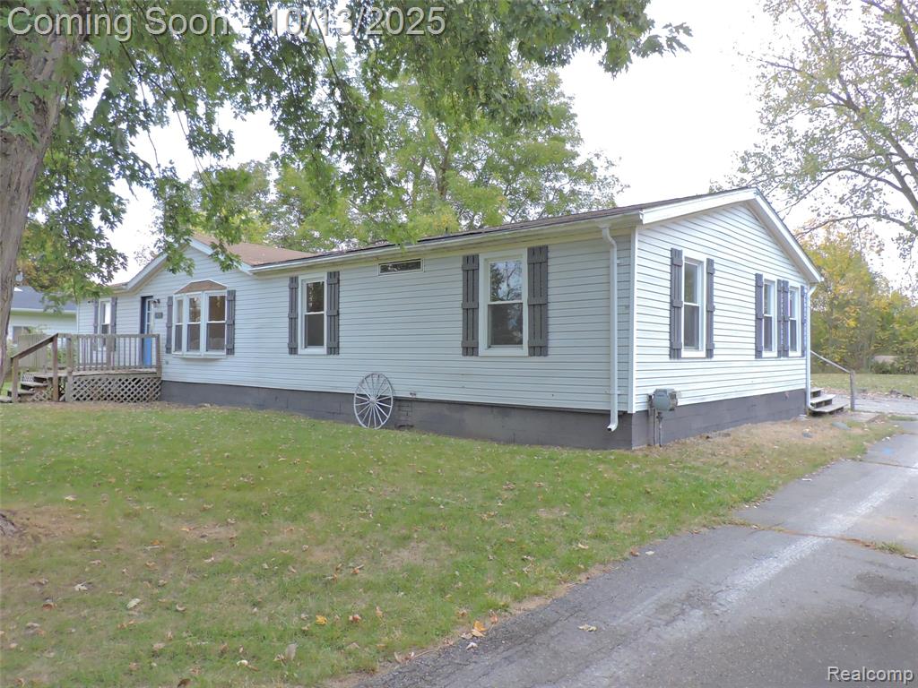 1475 S Nichols Road, Swartz Creek, MI 48473 — Photo 2