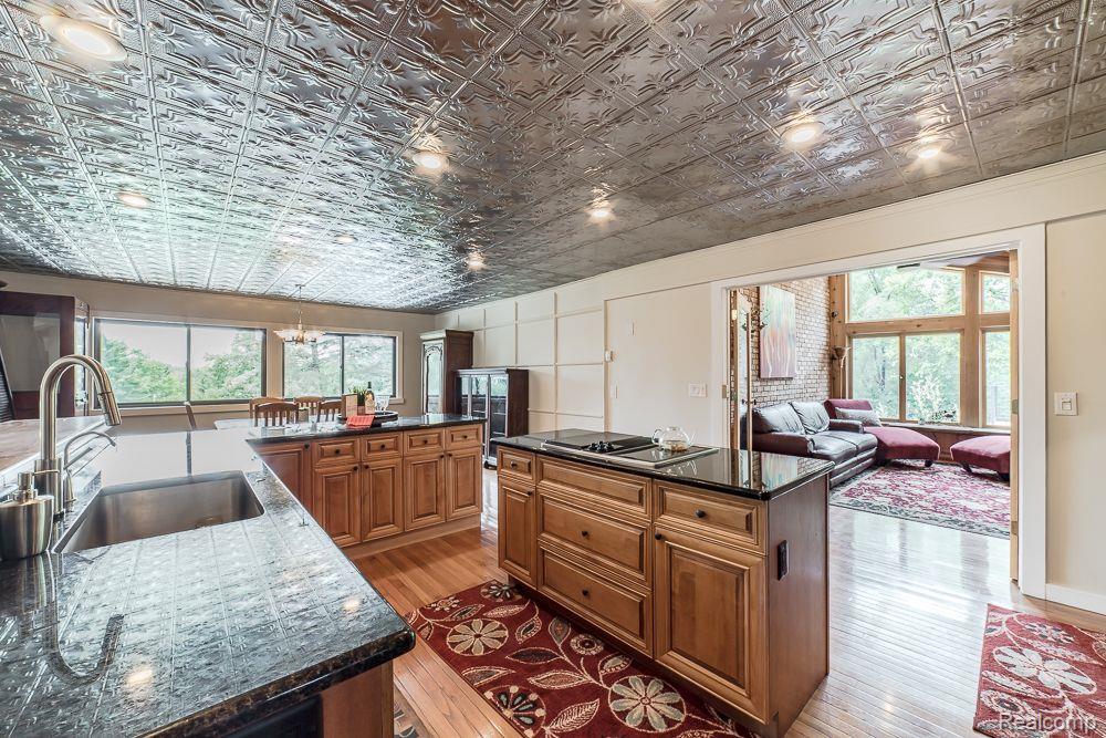 6576 Balmoral Terrace, Clarkston, MI — Photo 24