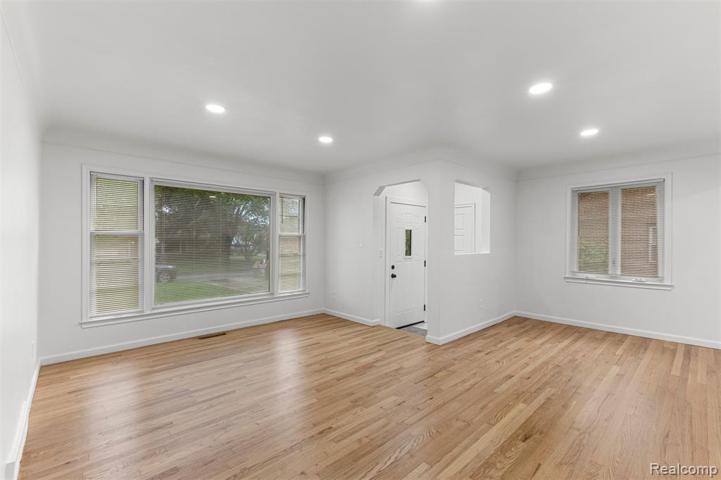 9983 Hemingway, Redford, MI 48239 — Photo 4