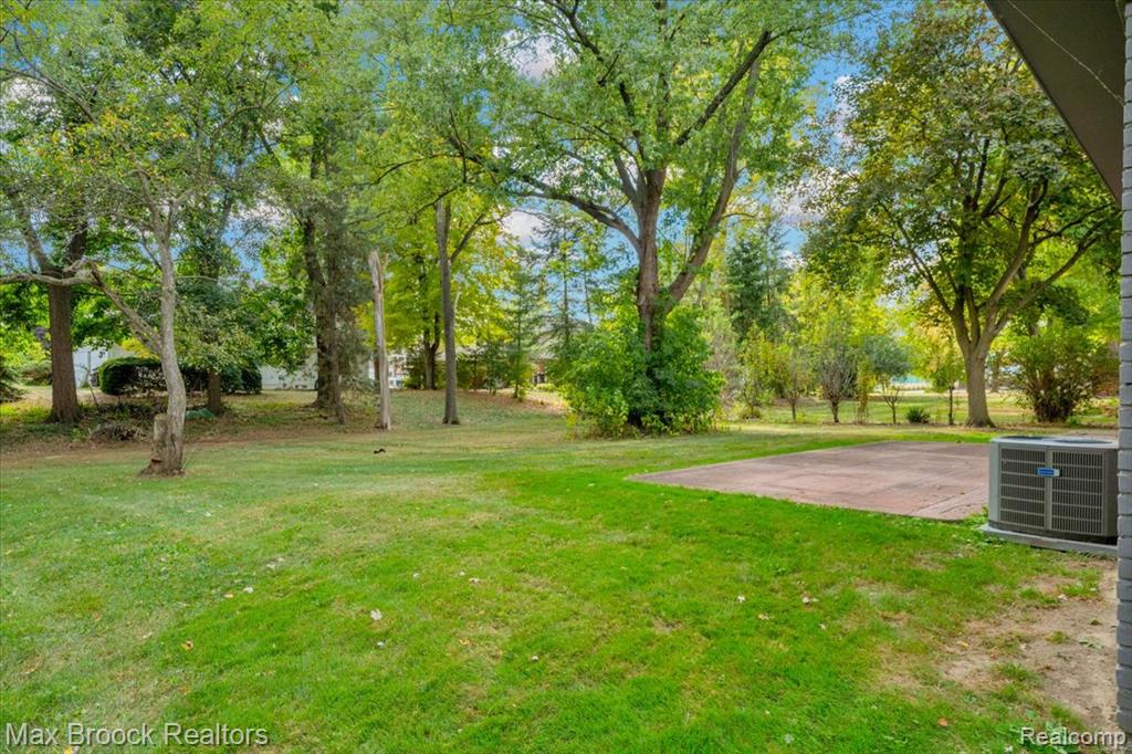 466 Rolling Rock Road, Bloomfield Hills, MI 48304 — Photo 40