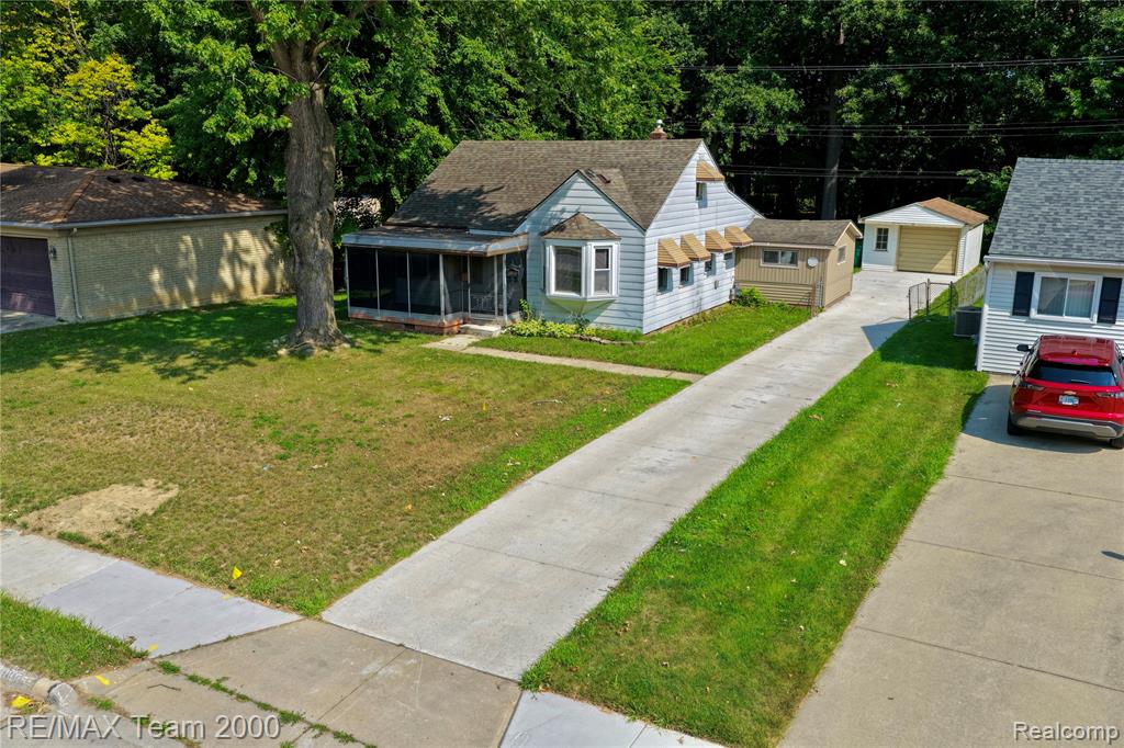 30008 Beechwood Street, Garden City, MI