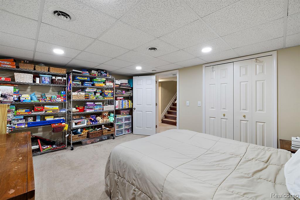 626 WOODSIDE Drive, 62, Milford, MI 48381 — Photo 41