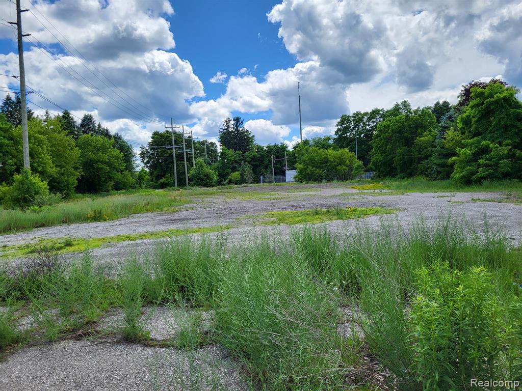 9405 Dixie Highway, Clarkston, MI 48348 — Photo 16