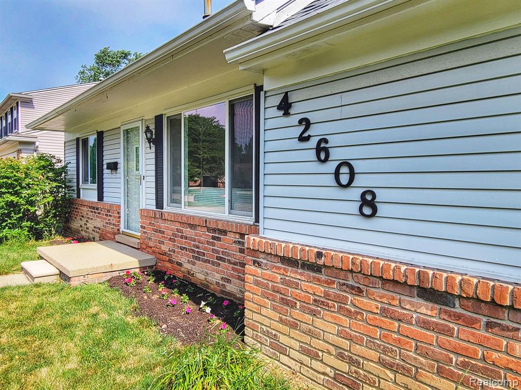 42608 Somerset, Canton, MI 48187 — Photo 4