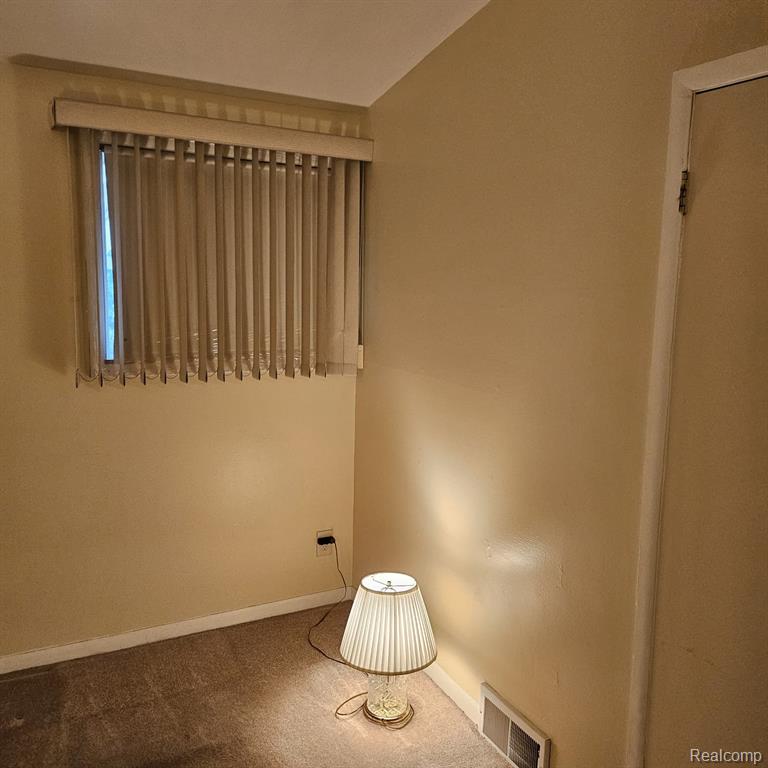413 Thors Street, Pontiac, MI 48342 — Photo 16