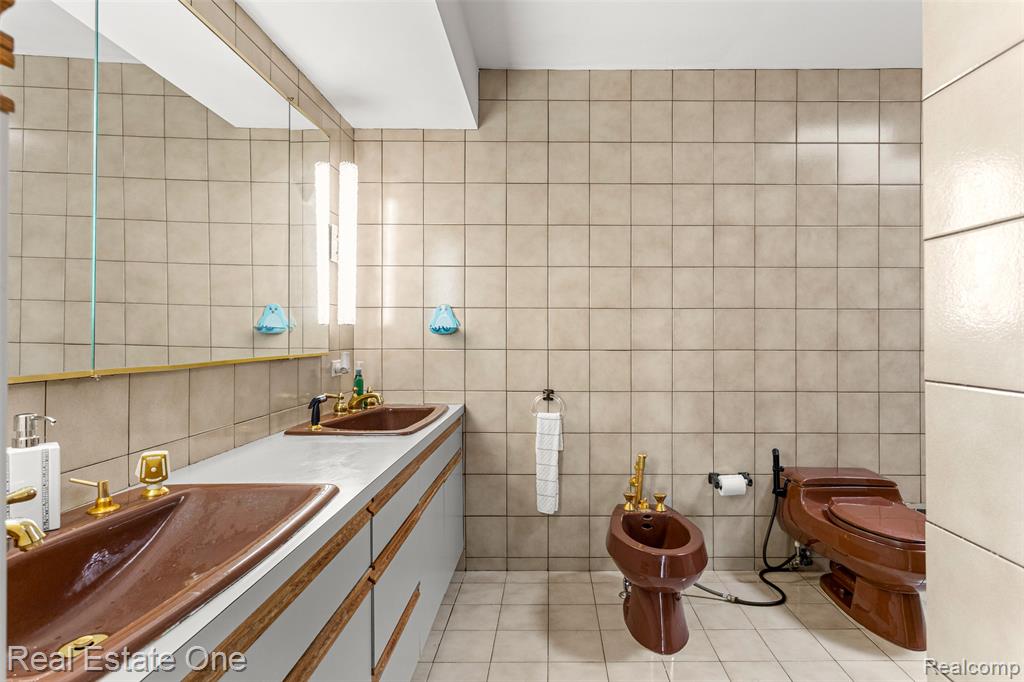 18191 Country Club Circle, Riverview, MI 48193 — Photo 37
