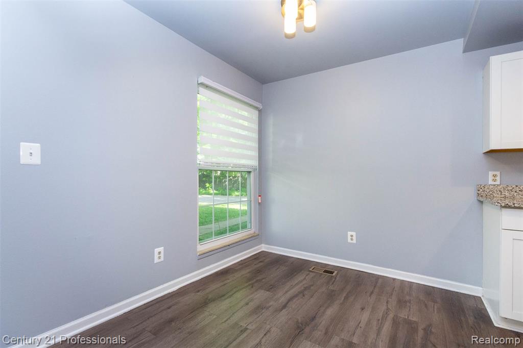 2650 Fenwick Court, Ann Arbor, MI 48104 — Photo 8