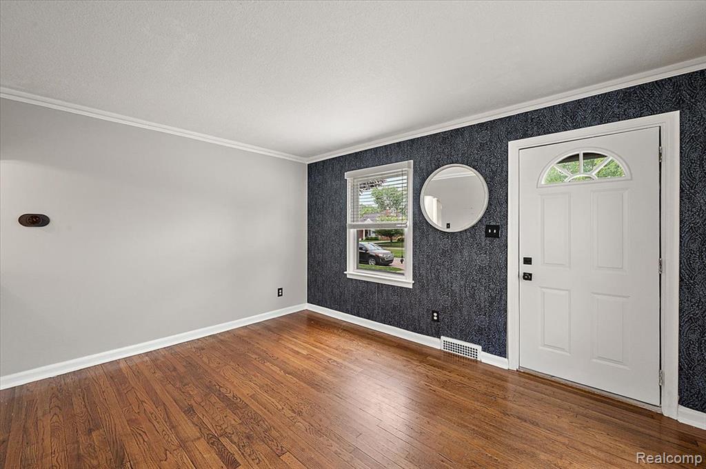1186 Larkmoor Boulevard, Berkley, MI 48072 — Photo 7