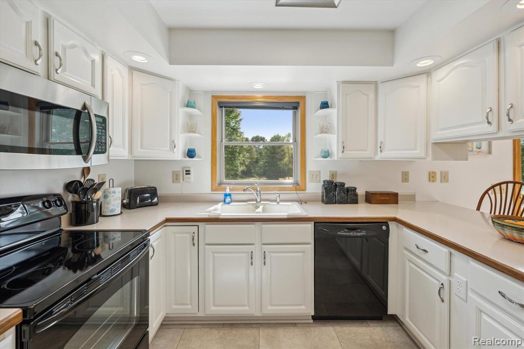 20875 WATERLOO Road, Chelsea, MI 48118 — Photo 5