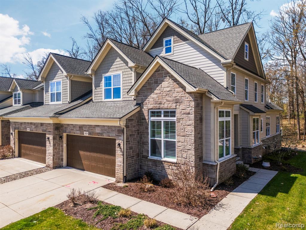 3020 N Spurway Drive, Ann Arbor, MI 48105 — Photo 2