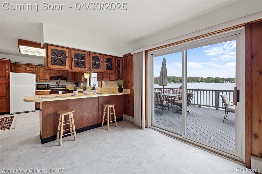 11417 N Shore Drive, Whitmore Lake, MI 48189 — Photo 21