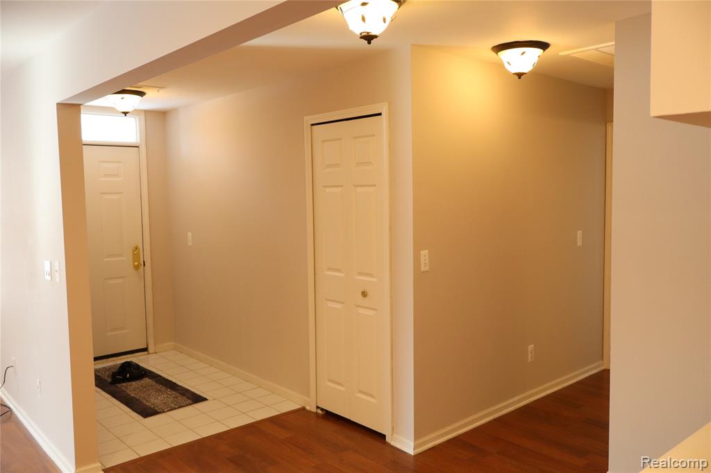 44982 Marigold Drive, Sterling Heights, MI 48314 — Photo 7