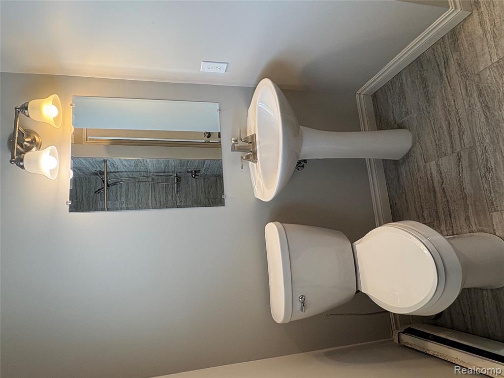 36241 Hathaway Street, New Baltimore, MI 48047 — Photo 9