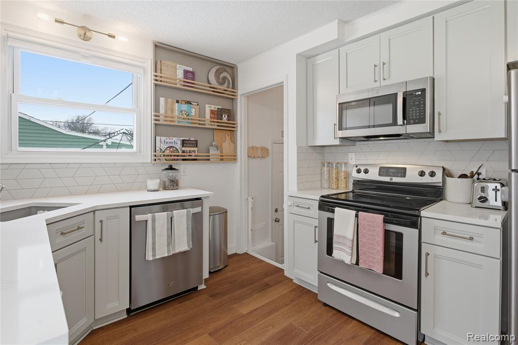 615 N Connecticut Avenue, Royal Oak, MI 48067 — Photo 15