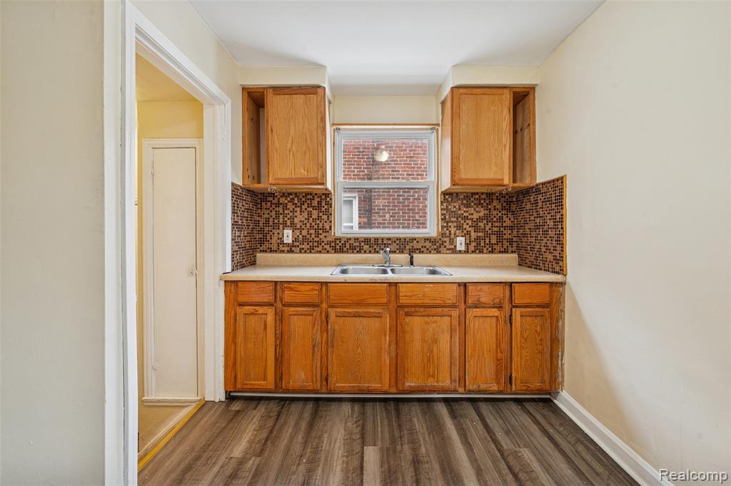 19489 San Juan Drive, Detroit, MI 48221 — Photo 13