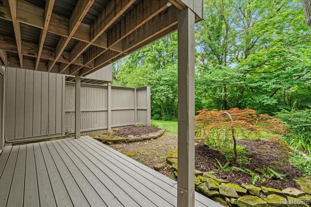 2208 Applewood Court, Ann Arbor, MI 48103 — Photo 31