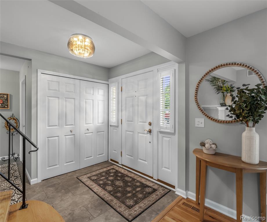 43960 Parkside Street, Canton, MI 48187 — Photo 6