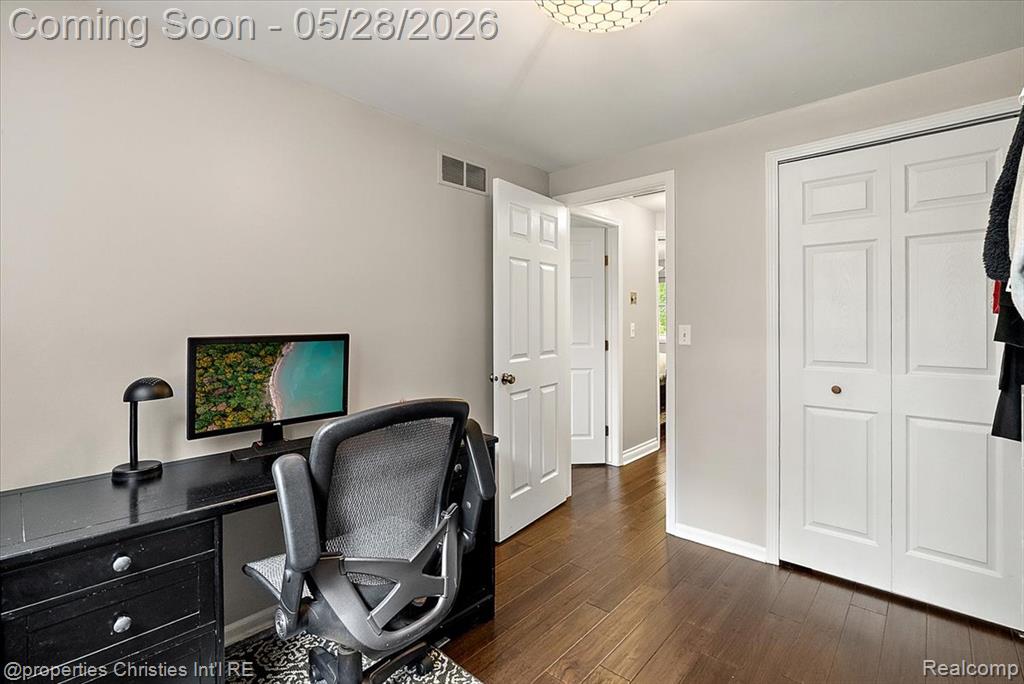 612 Royal Avenue, Royal Oak, MI 48073 — Photo 28