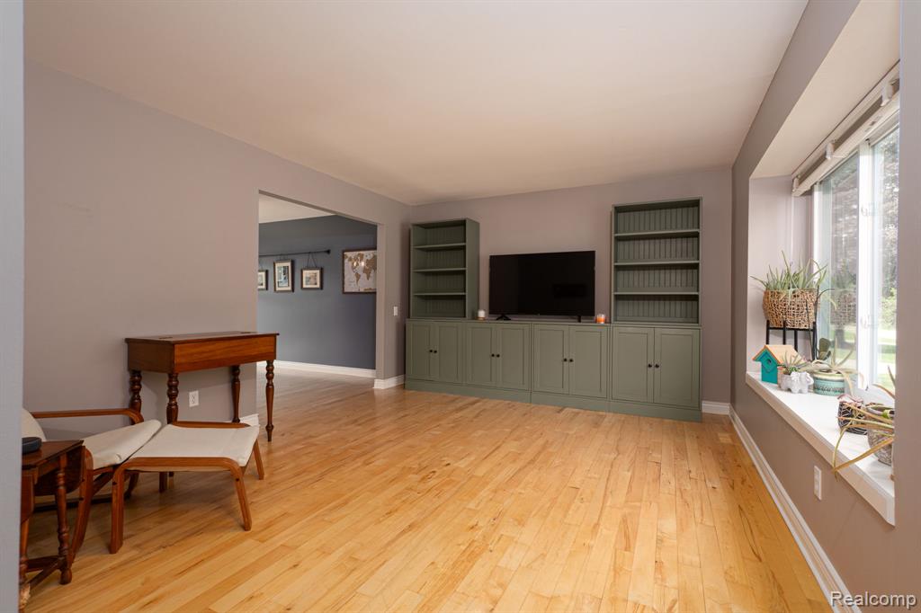 7152 Snow Apple Drive, Clarkston, MI — Photo 14