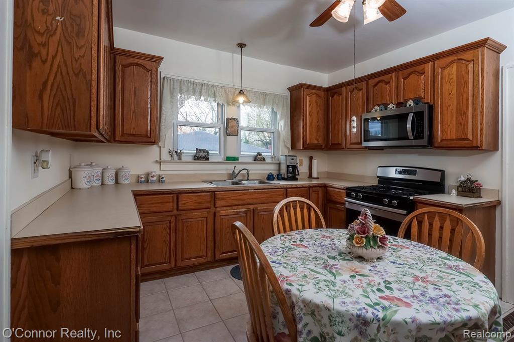 3323 Kinney Road, Emmett, MI 48022 — Photo 13