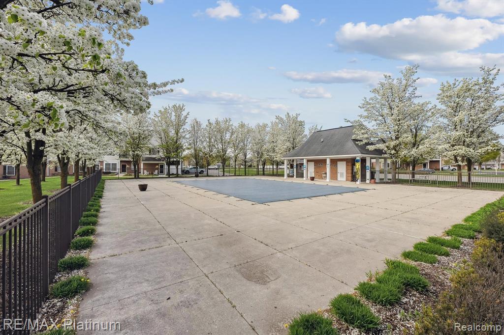 1324 Dufree, Howell, MI 48843 — Photo 21