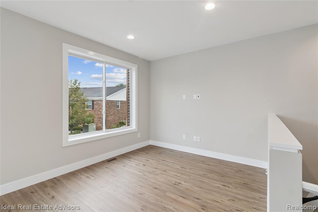 8120 Allor Landing, Brighton, MI 48114 — Photo 9