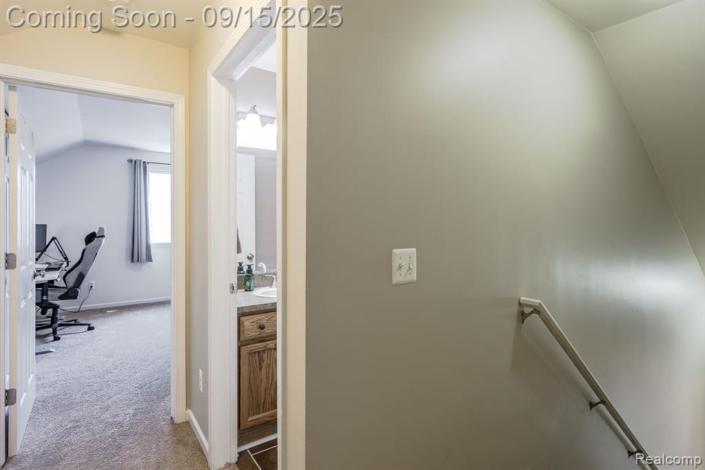 10455 Scarlet Oak Drive, Ypsilanti, MI 48198 — Photo 29