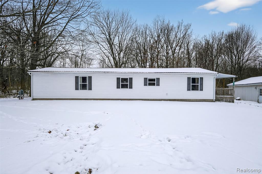 5417 Rensselear Drive, Lapeer, MI 48446 — front exterior