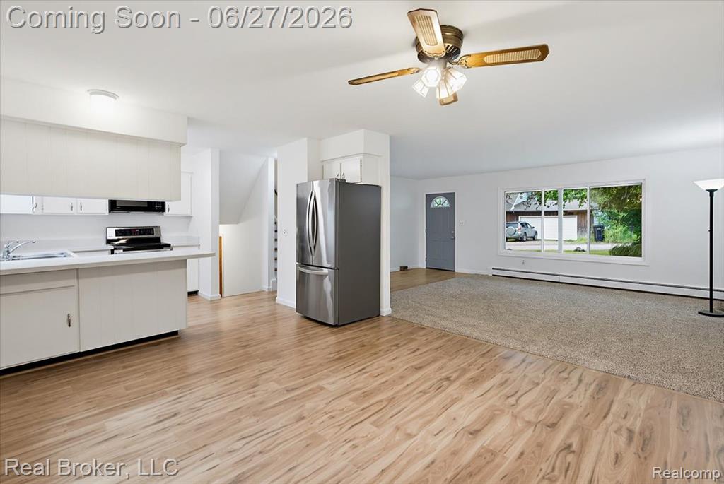 8320 Hillpoint Drive, Brighton, MI 48116 — Photo 11
