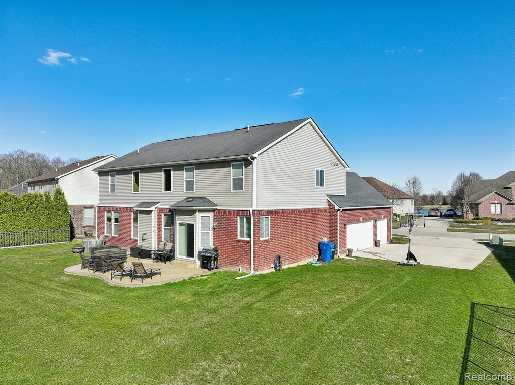 61223 BURNINGWOOD Drive, Washington, MI — Photo 61