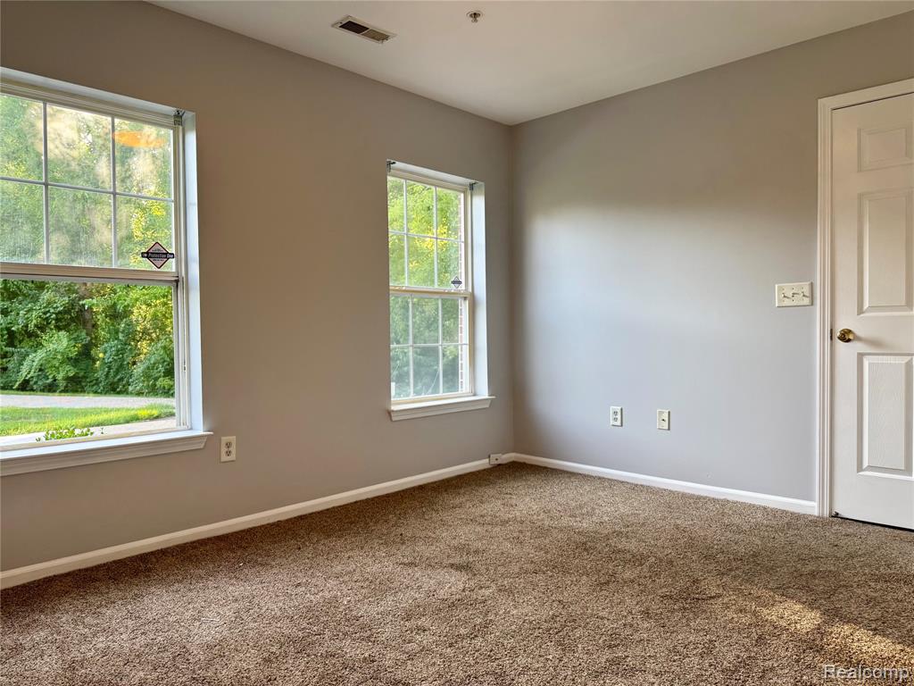 10880 Pardee Road, Taylor, MI 48180 — Photo 27