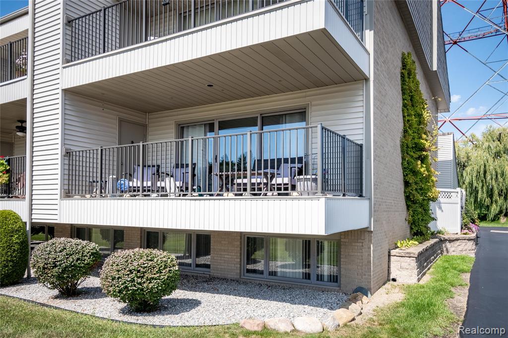3995 River Road, East China, MI — Photo 2