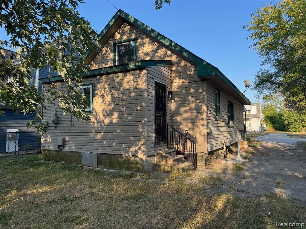 21395 westview, Ferndale, MI 48220 — Photo 2