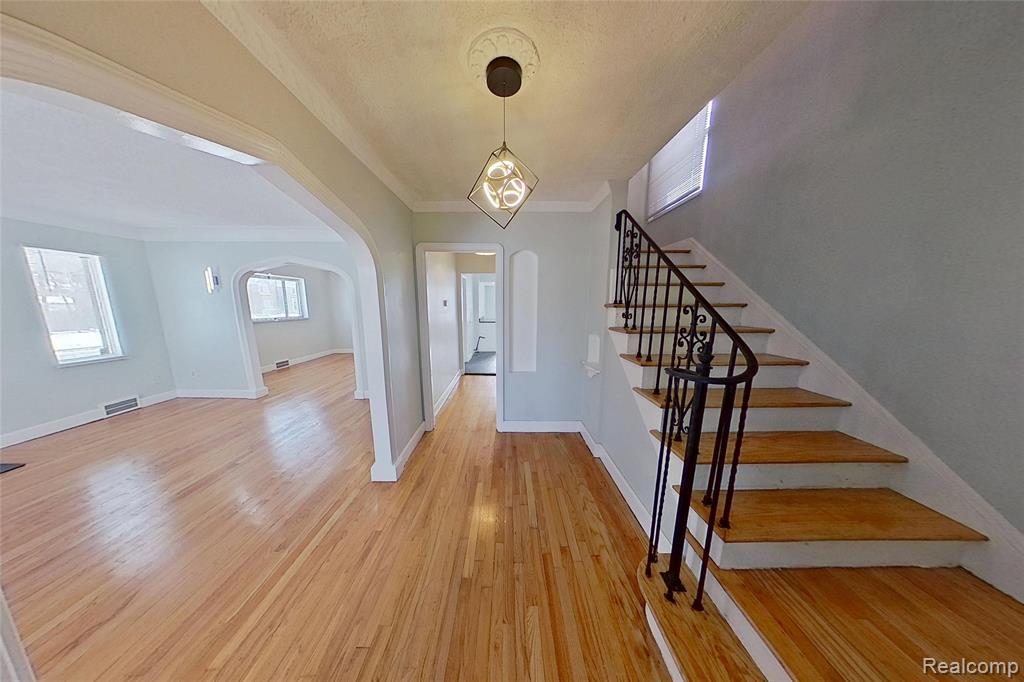8401 W 7 Mile Road, Detroit, MI 48221 — Photo 2