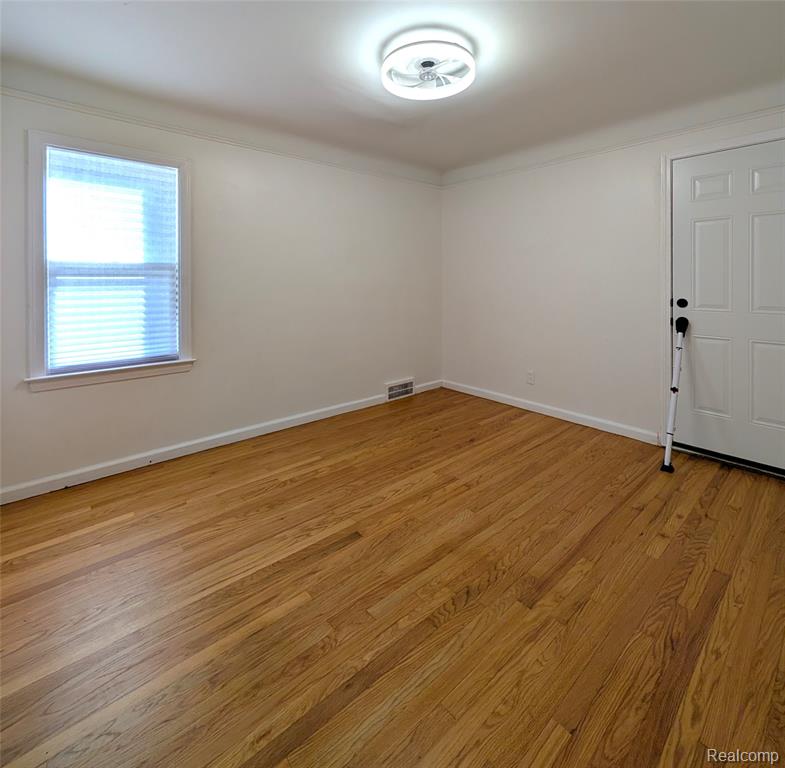 9131 Wayburn Street, Detroit, MI 48224 — Photo 17